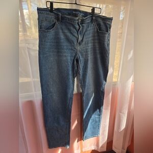 Old Navy Womens Mid-rise Boyfriend Jeans